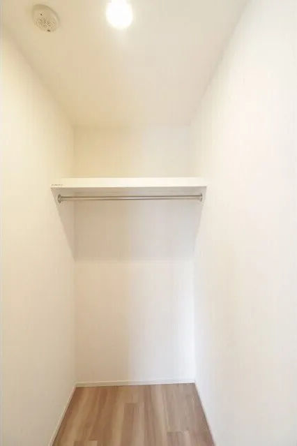 Predia Court Yoyogi Uehara - Interior - ["Property", "Furniture", "Wood"]