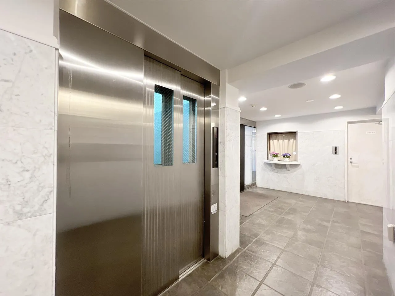 Mynavi STAY Ginza Kyobashi Stream - Exterior - []
