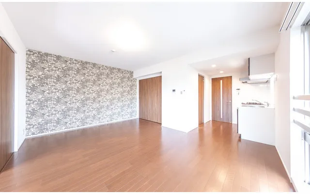 Well Square Ism Takaido - Interior - ["Flooring", "Apartment", "Floor"]