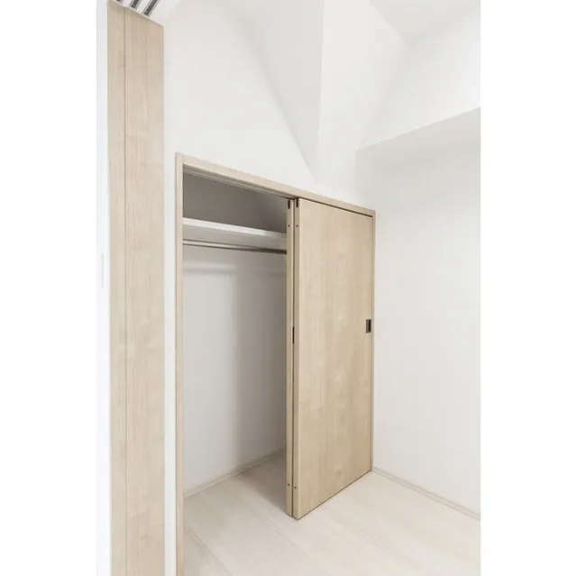 Prato Miyasaka - Interior - ["Wood", "Fixture", "Floor"]