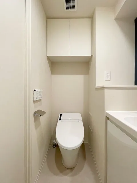 Orchid Residence Togoshi Park - Interior - ["Toilet", "Bathroom", "Toilet seat"]