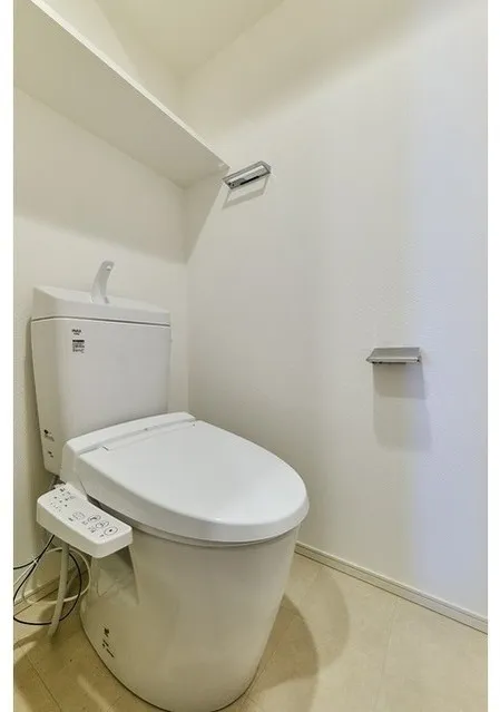 Comforia Liv Monzen-Nakacho East - Interior - ["Toilet seat", "Plumbing fixture", "Bathroom"]