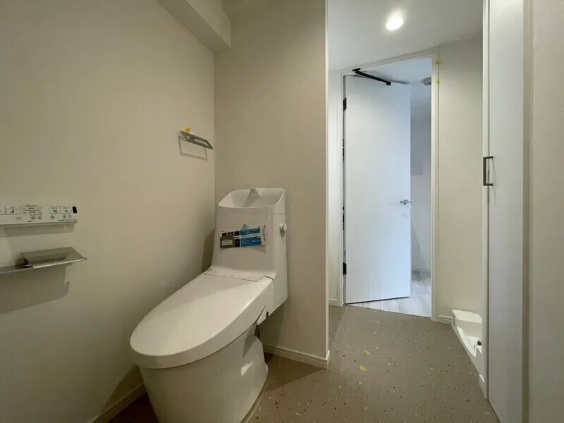 Milia Residence Nihonbashi Ningyocho II - Interior - ["Flooring", "Floor", "Plumbing fixture"]