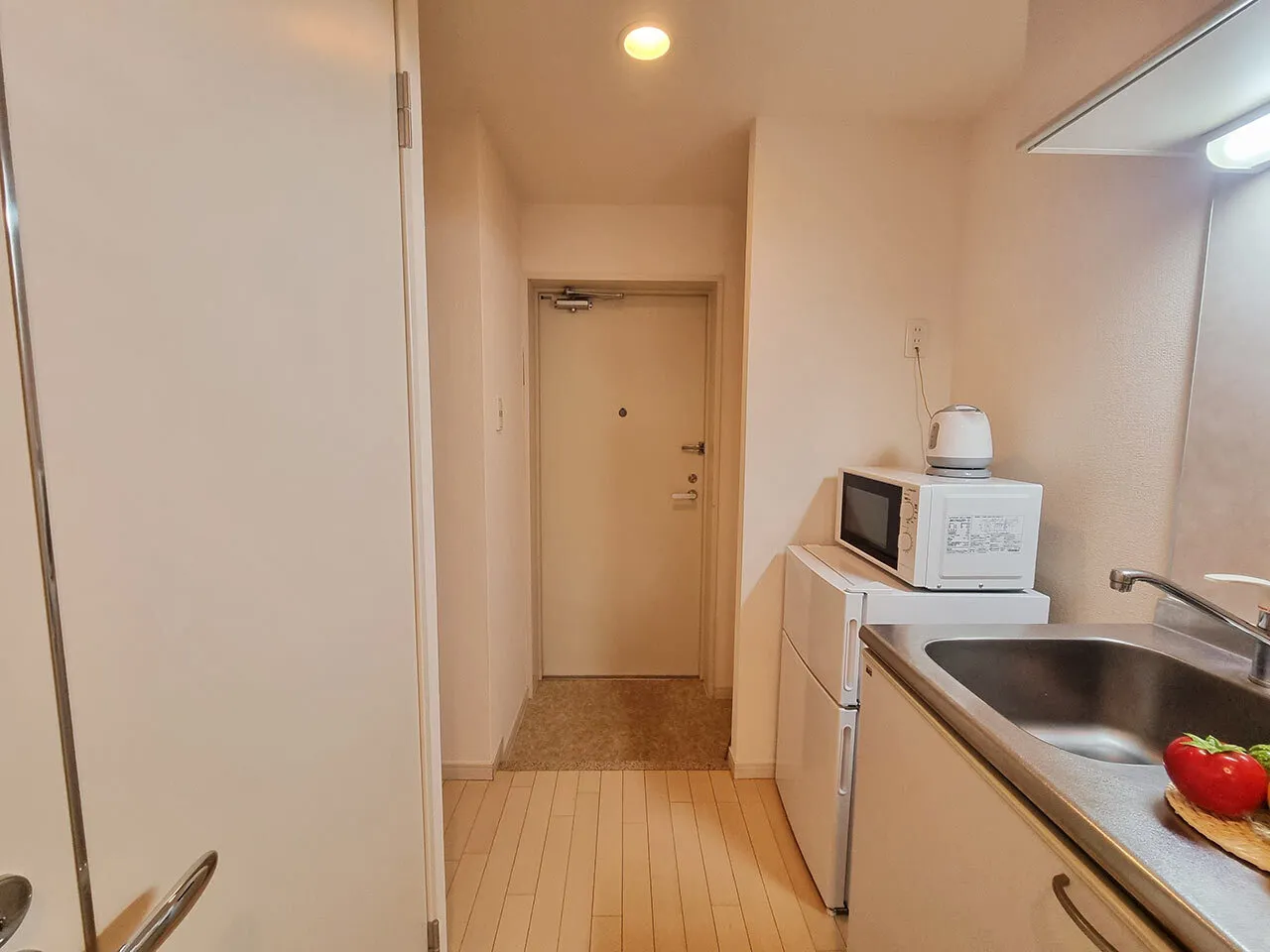 Mynavi STAY Higashioi - Interior - ["Flooring", "Floor", "Interior design"]