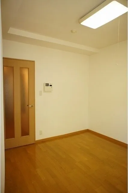 Sereno Shinagawa - Interior - ["Brown", "Fixture", "Wood"]
