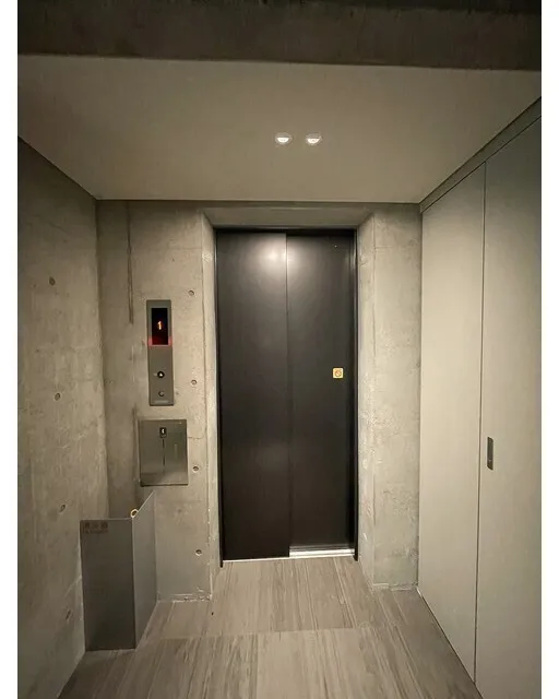 Well Square Hatsudai - Other - ["Flooring", "Floor", "Composite material"]