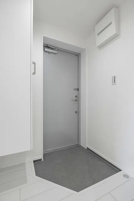 Aglaia Shinjuku Yokoteracho - Interior - ["Wall", "Flooring", "Wood"]