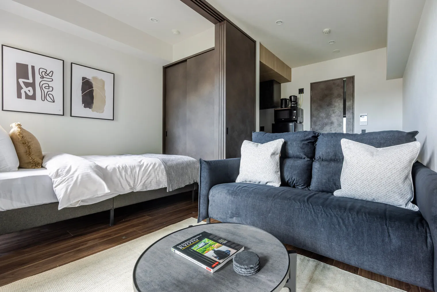 Duo Flats Ikejiri-Ohashi Norris - Interior - []