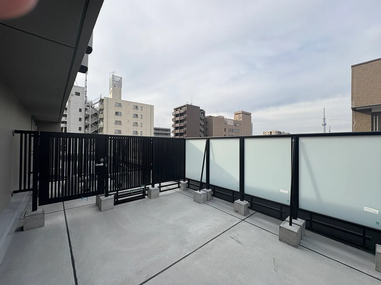 Gran Casa Sumiyoshi III - Interior - ["Composite material", "Apartment", "Grey"]
