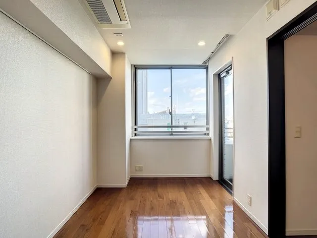 Qualia Jinnan Flats - Interior - ["Flooring", "Floor", "Wood"]