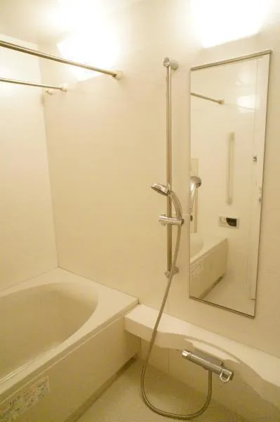 Brillia Ist Sangenjaya Ivy Terrace - Interior - ["Flooring", "Plumbing fixture", "Bathroom"]