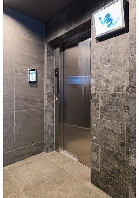 Comforia Liv Hatchobori - Exterior - ["Glass", "Elevator", "Silver"]