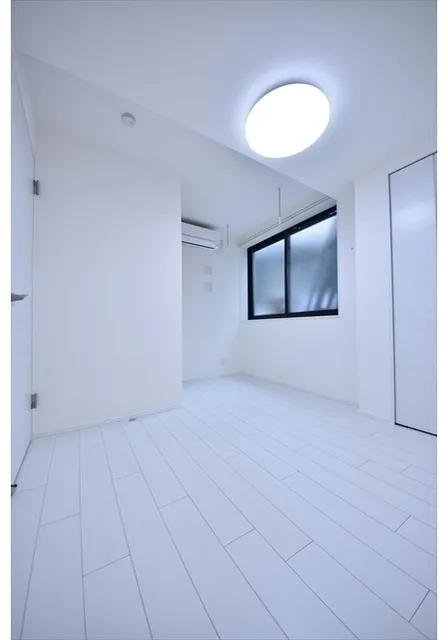 Le Coeur Shibuya Honmachi - Interior - ["White", "Ceiling", "Flooring"]