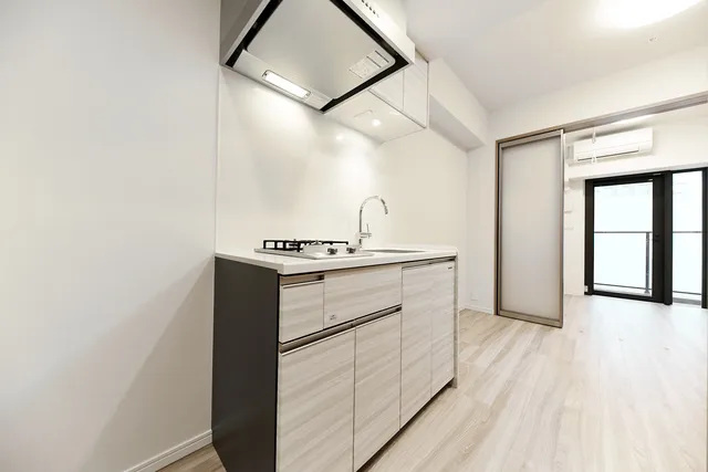 Belfirth Kanda Jimbocho - Interior - ["Apartment", "Wood flooring", "Laminate flooring"]