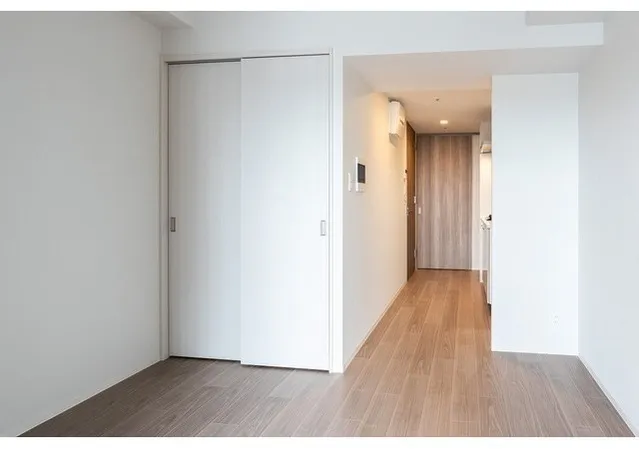 Comforia Liv Itabashi - Interior - ["Flooring", "Wood", "Floor"]