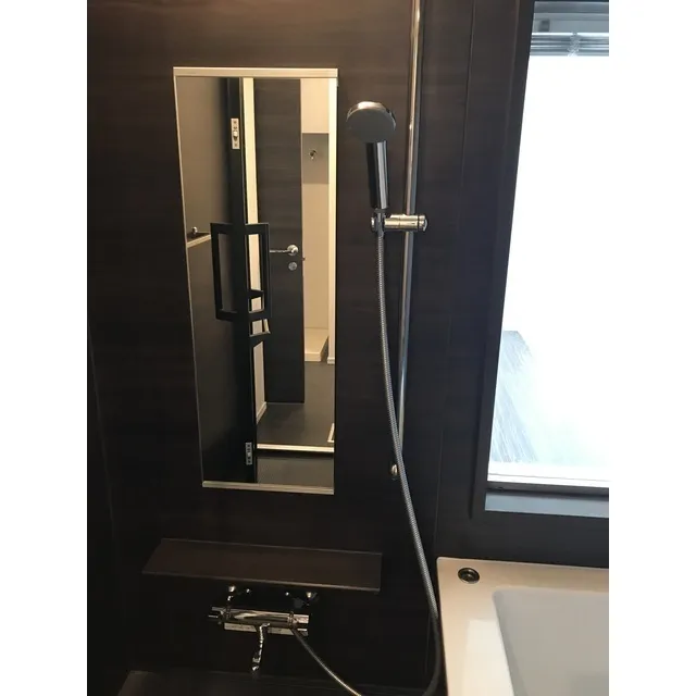 Comforia Shinjuku East Side Tower - Interior - ["Fixture", "Handle", "Wood"]