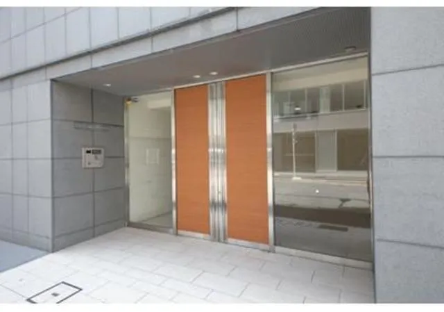 City Current Otemachi - Exterior - ["Door", "Fixture", "Rectangle"]