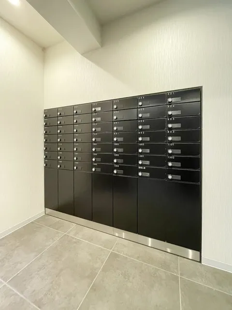 Orchid Residence Nishioi - Exterior - ["Flooring", "Floor", "Grey"]