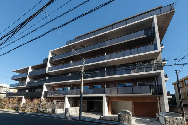 Veil Court Setagaya Kinuta - Exterior - ["List of nonbuilding structure types", "Overhead power line", "Tar"]