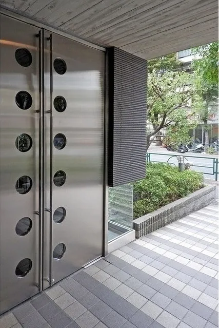 Green Terrace Setagaya - Exterior - ["Architecture", "Tile", "Wall"]
