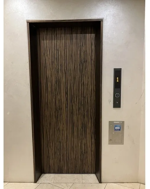Laurier Ginza - Other - ["Wood stain", "Elevator"]