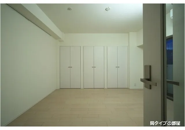 Comforia Nishi Kamata - Interior - ["Flooring", "Floor", "Ceiling"]