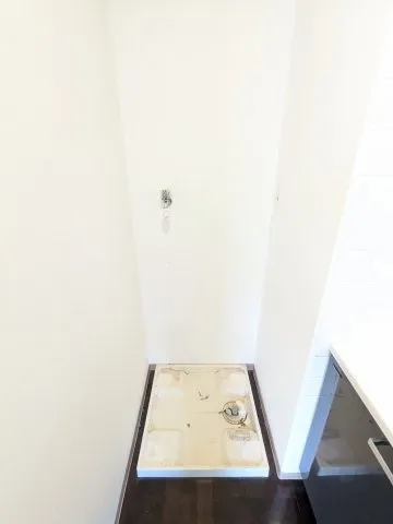 Beljure Takanawa - Interior - ["Flooring", "Floor", "Wood"]