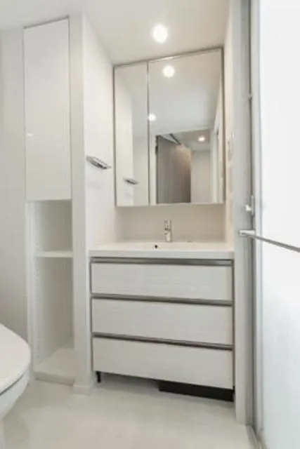 Park Axis Akasakamitsuke - Interior - ["Room", "Property", "Bathroom"]