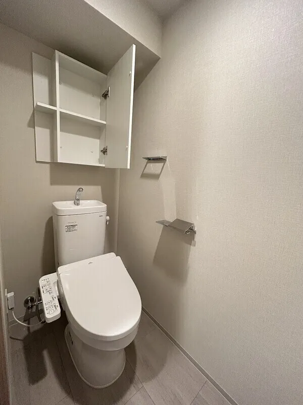 Blanchiesta Kiba - Interior - ["Flooring", "Floor", "Plumbing fixture"]