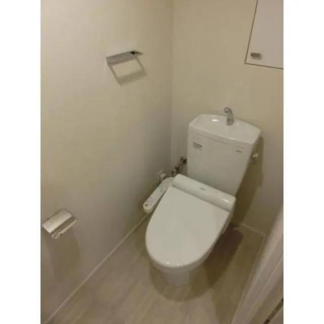 Park Axis Takinogawa La Breeze - Interior - ["Toilet", "Toilet seat", "Property"]