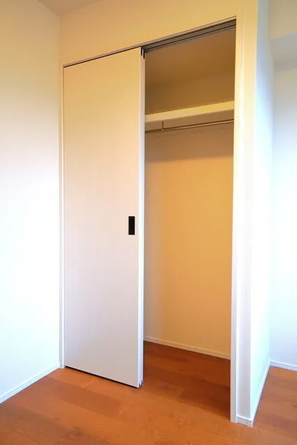 CREATIF Ikebukuro - Interior - ["Floor", "Hardwood", "Wood stain"]