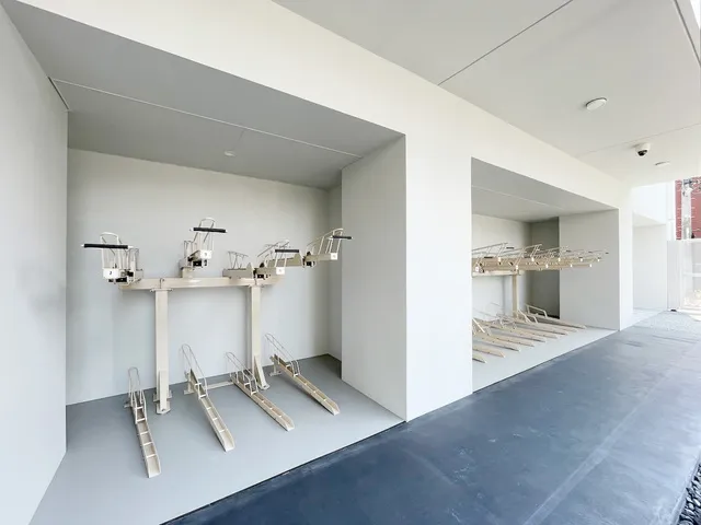 Open Bloom Ayase - Other - ["Flooring", "Floor", "Ceiling"]