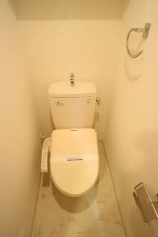 Proud Flat Waseda - Interior - ["Toilet seat", "Toilet", "Bathroom"]