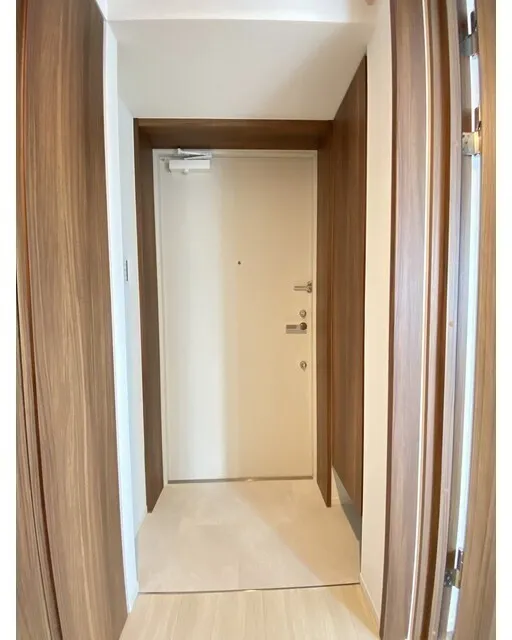 Comforia Liv Morishita MUTIO - Interior - ["Flooring", "Wood", "Floor"]
