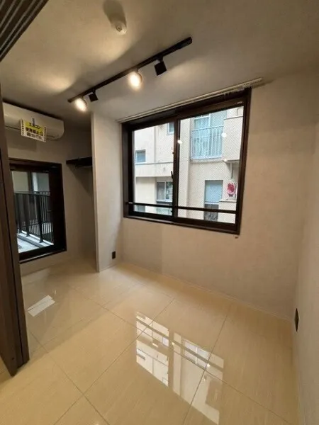 EXAM AKASAKA - Interior - ["Wood", "Flooring", "Floor"]