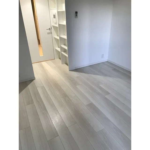 SIL Nishigotanda  - Interior - ["Brown", "Property", "Fixture"]