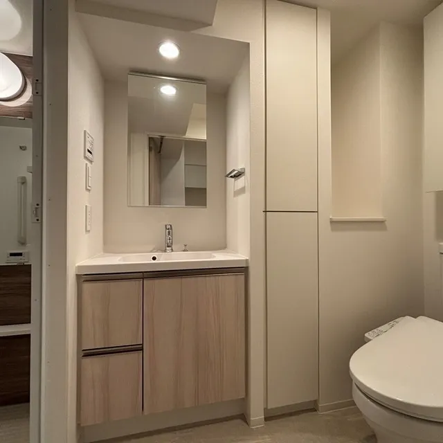 Park Axis Shinagawa Tennozu Isle - Interior - ["Flooring", "Floor", "Interior design"]