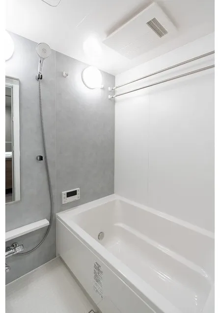 Comforia Higashiueno - Interior - ["Plumbing fixture", "Bathroom", "Flooring"]