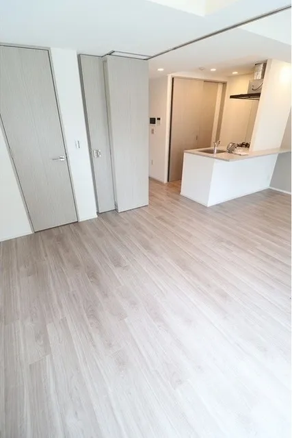Predia Court Yoyogi Uehara - Interior - ["Property", "Cabinetry", "Building"]