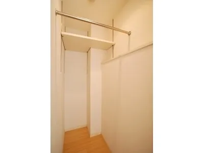 Cabin Arena Akasaka - Interior - ["Property", "Room", "Building"]