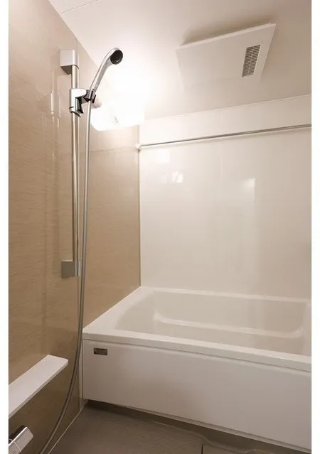 Grand Chiyoda Iwamotocho - Interior - ["Bathroom", "Plumbing fixture", "Bathtub"]