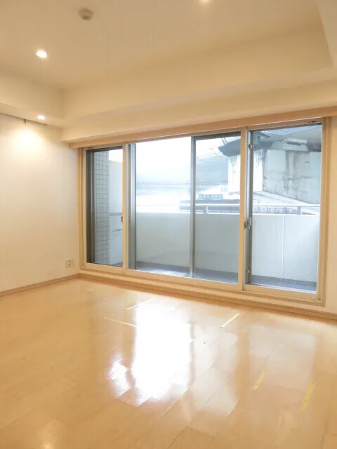 Doue Nihonbashi - Interior - ["Flooring", "Floor", "Interior design"]