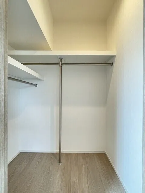 Stylio Kamata West - Interior - ["Wood", "Flooring", "Floor"]
