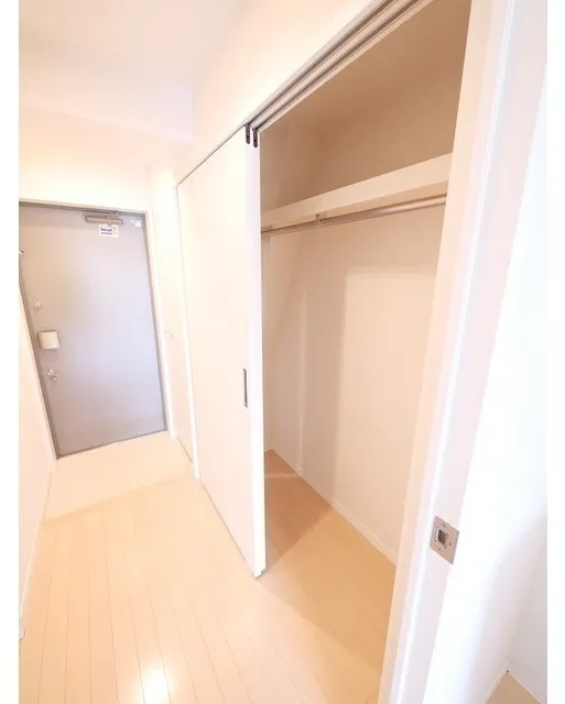 Comforia Omoricho - Interior - ["Flooring", "Wood", "Floor"]
