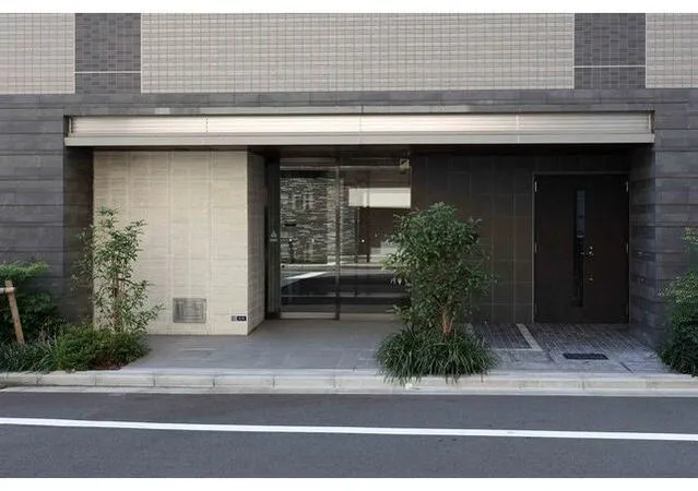 Livio Maison Nihonbashi Hisamatsucho - Exterior - ["Plant", "Building", "Road surface"]