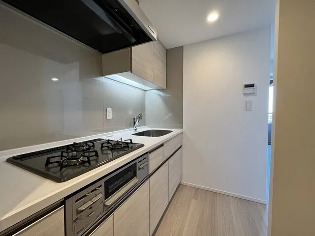Park Tower Kachidoki South Building - Interior - ["Kitchen", "Major appliance", "Apartment"]