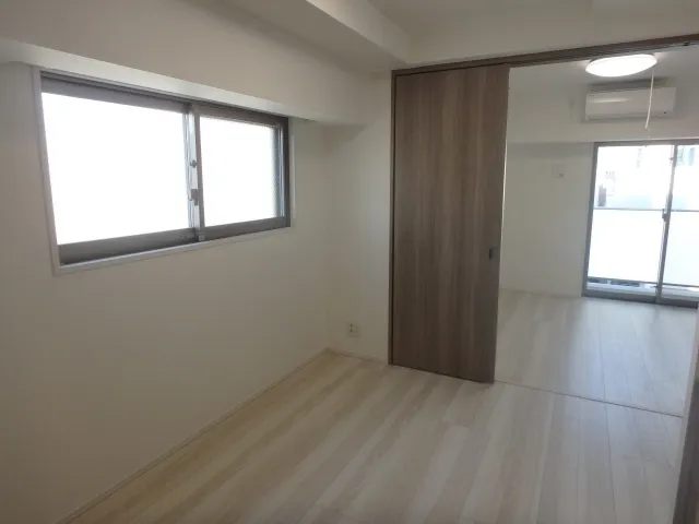 CAVANA Asakusa - Interior - ["Flooring", "Floor", "Interior design"]