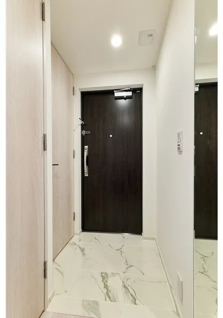 Comforia Liv Monzen-Nakacho East - Interior - ["Flooring", "Floor", "Wood"]