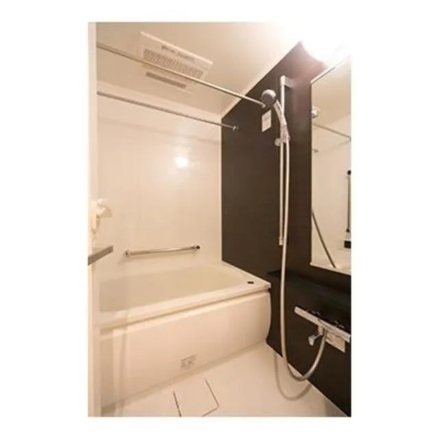 Park Axis Jiyugaoka Terrace - Interior - ["Plumbing fixture", "Building", "Bathtub"]