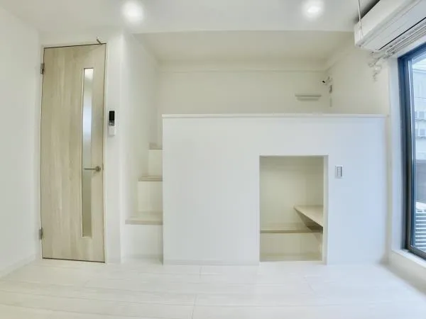 KOMFORTA Shin-Nakano - Interior - ["Flooring", "Wall", "Floor"]